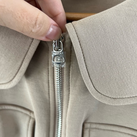 Varley Double Soft Lisburn Zip Through & The Slim Zip Hem Pant Light Taupe Set - Picture 6 of 16